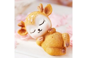 Силиконовый молд Олененок на спинке 7х3,5 см_фото Силиконовый молд Олененок на спинке 7х3,5 см