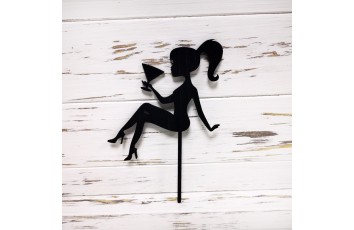 Топпер Девочка с бокалом черный 13*11,5 см_фото Топпер Девочка с бокалом черный 13*11,5 см